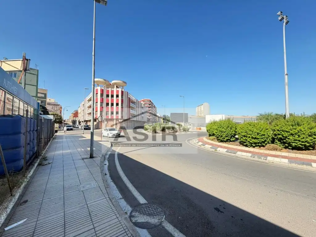 Vista exterior de Residencial en venda en Alzira