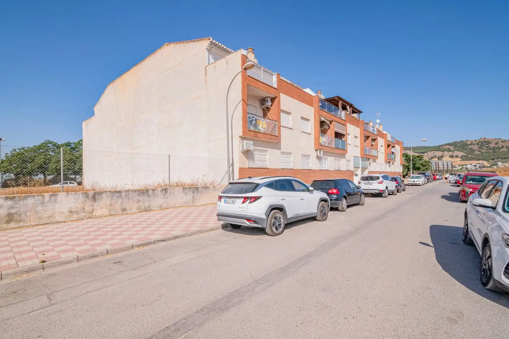 Vista exterior de Pis en venda en Albolote amb Aire condicionat, Traster i Balcó