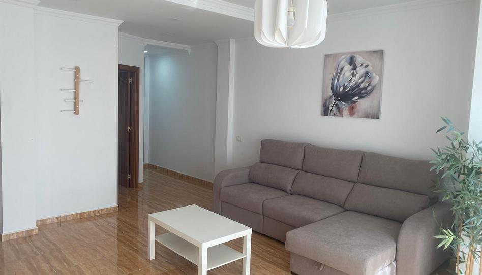 Photo 1 of Flat to rent in Calle Primero de Mayo, Vecindario - El Doctoral - Cruce de Sardina, Las Palmas