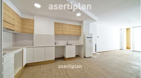 Obra nueva de 4 habitaciones con balcón