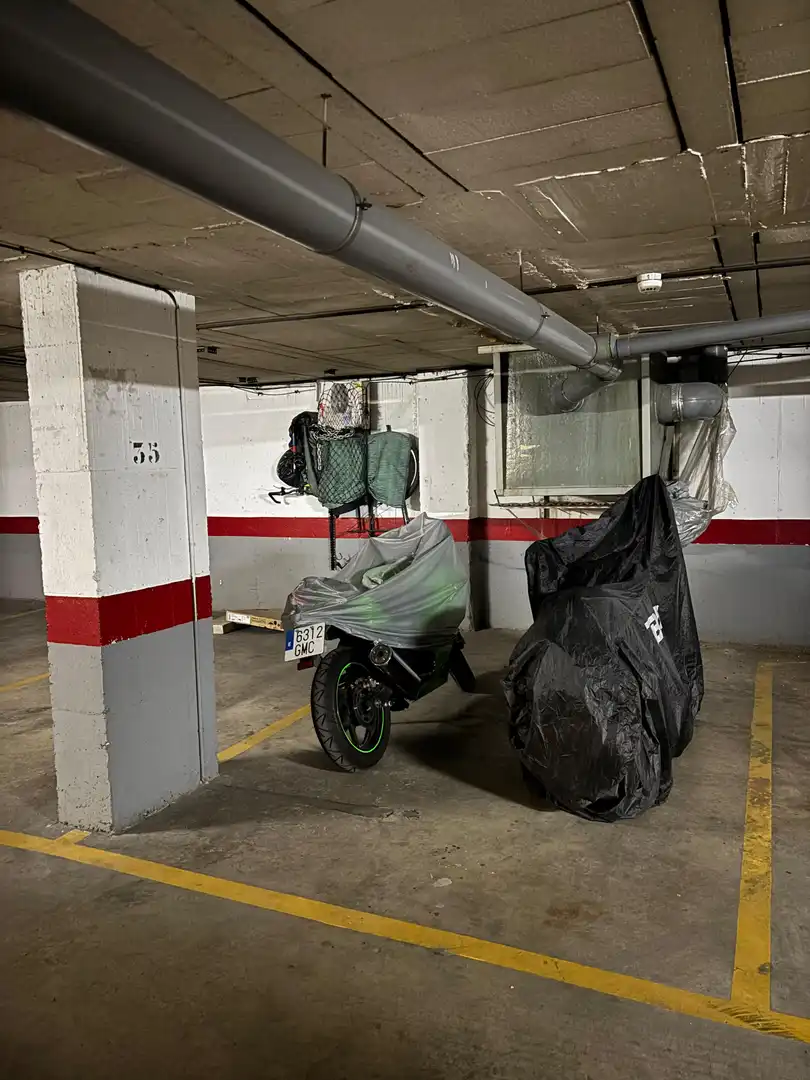 Garatge en venda a Avenida San José de Calasanz, Centro