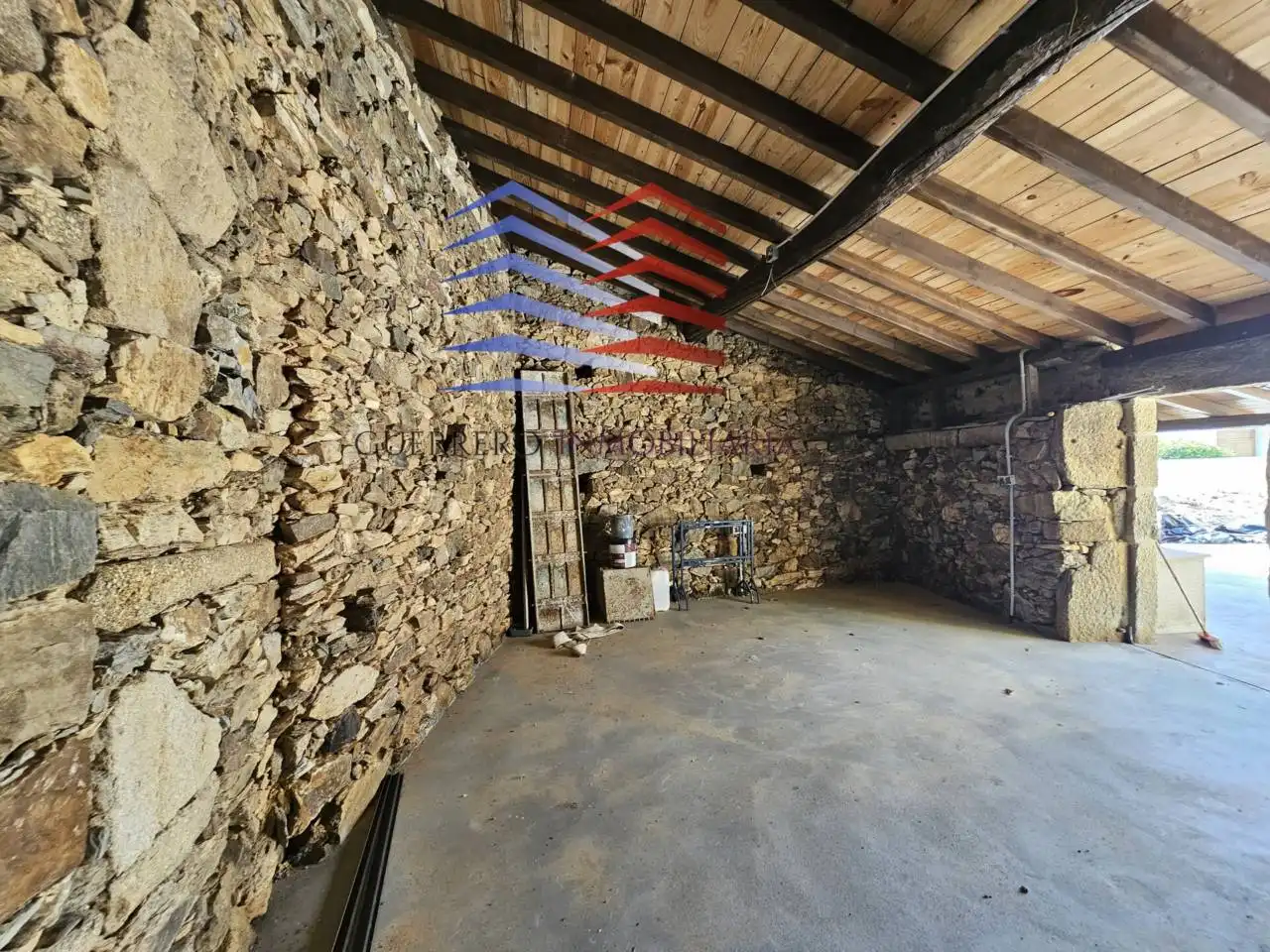 Casa o chalet en venta en A Merca   con Calefacción, Terraza y Piscina