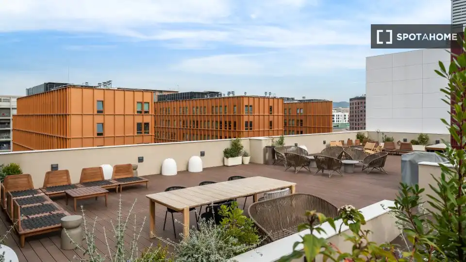 Terraza de Apartamento para compartir en Barcelona con Aire acondicionado, Terraza y Amueblado