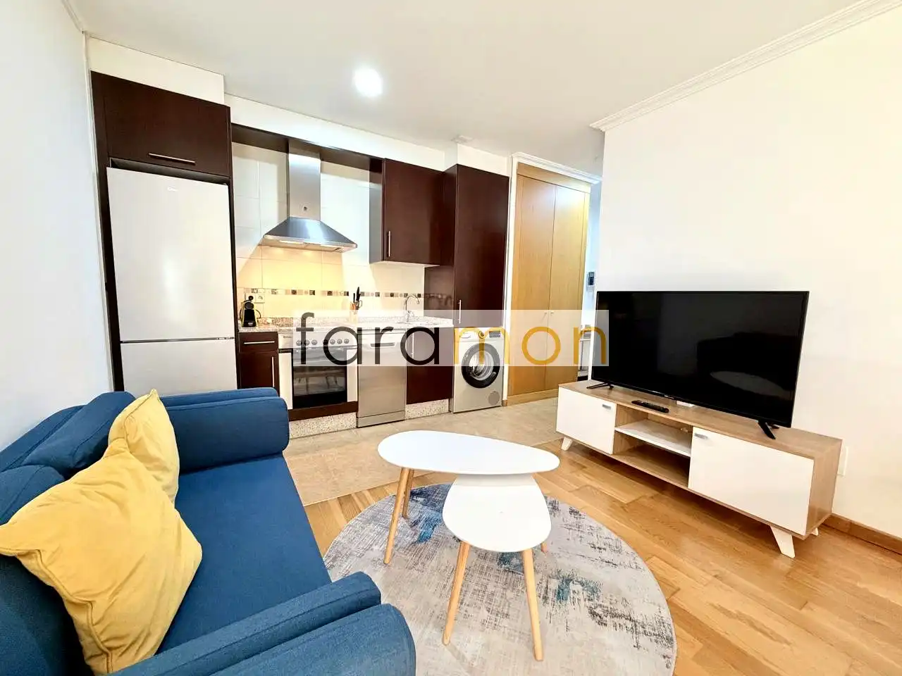 Estudio de alquiler en Rúa Do Brasil, Plaza España - Corte Inglés, Centro Urbano