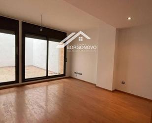 Living room of Duplex to rent in  Barcelona Capital  with Air Conditioner, Terrace and Furnished