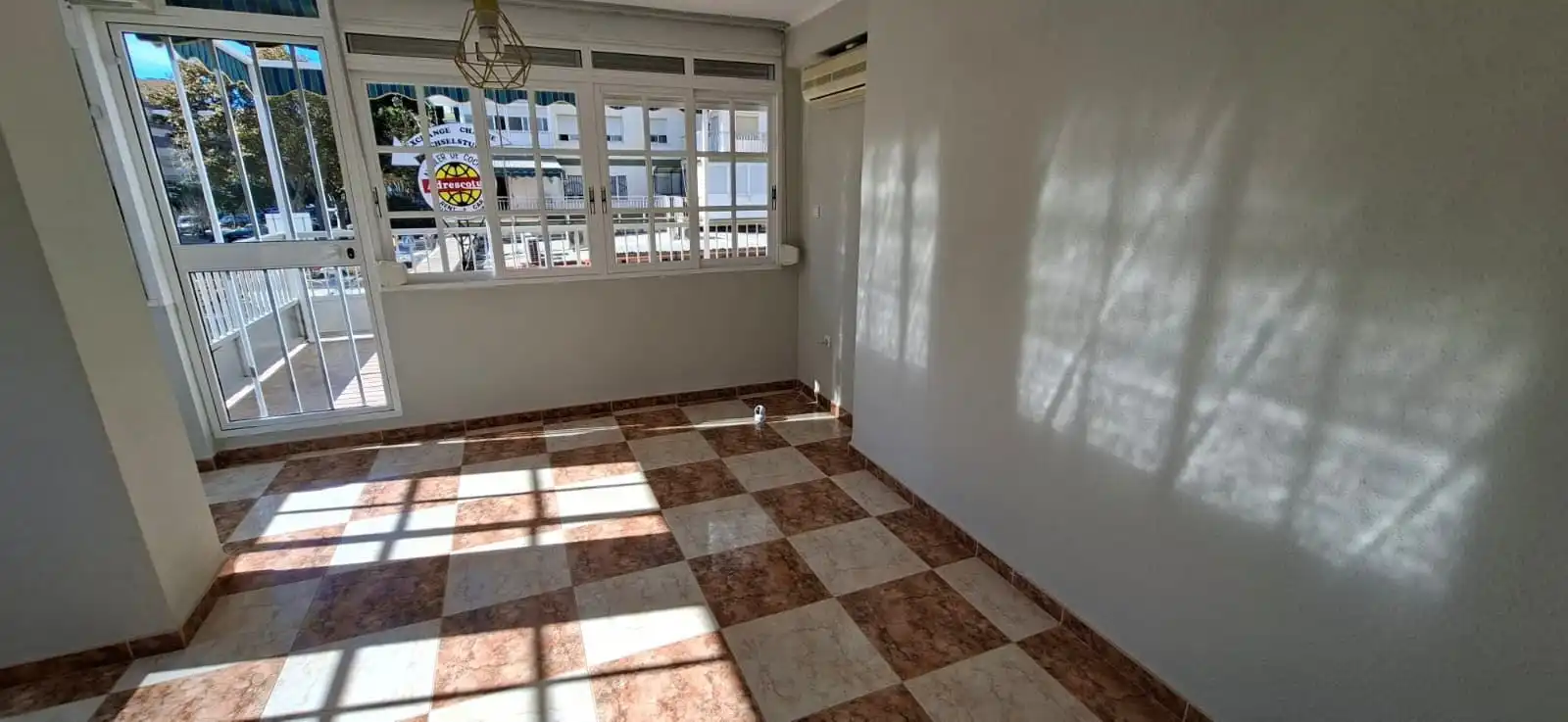 Dormitori de Pis en venda en Vélez-Málaga amb Aire condicionat i Terrassa