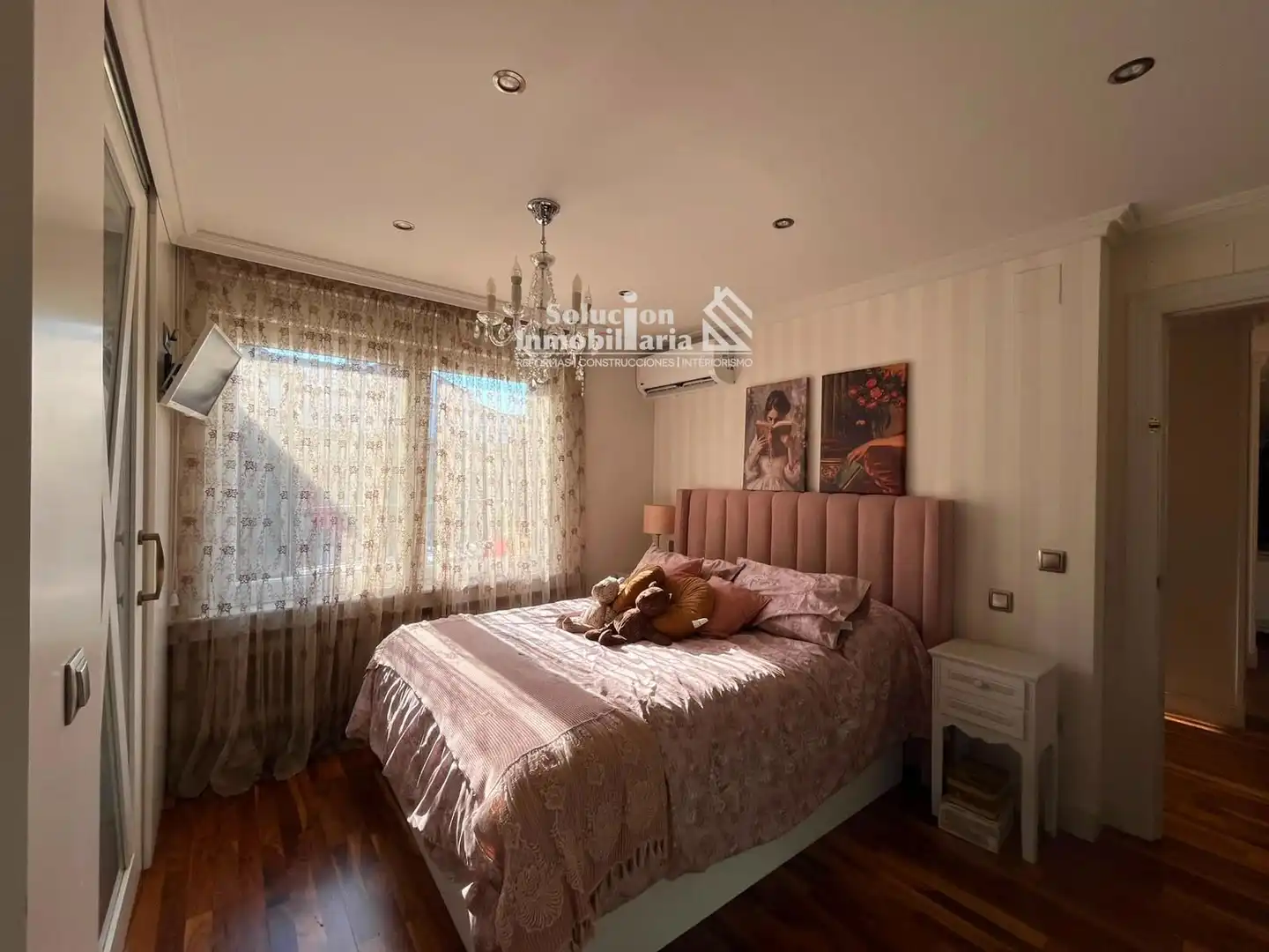 Schlafzimmer von Dachboden zum Verkauf in Salamanca mit Klimaanlage, Heizung und Terrasse