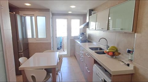 Foto 4 de Piso de alquiler en Calle Calle Esperanto, Carranque - Haza Cuevas, Málaga Capital