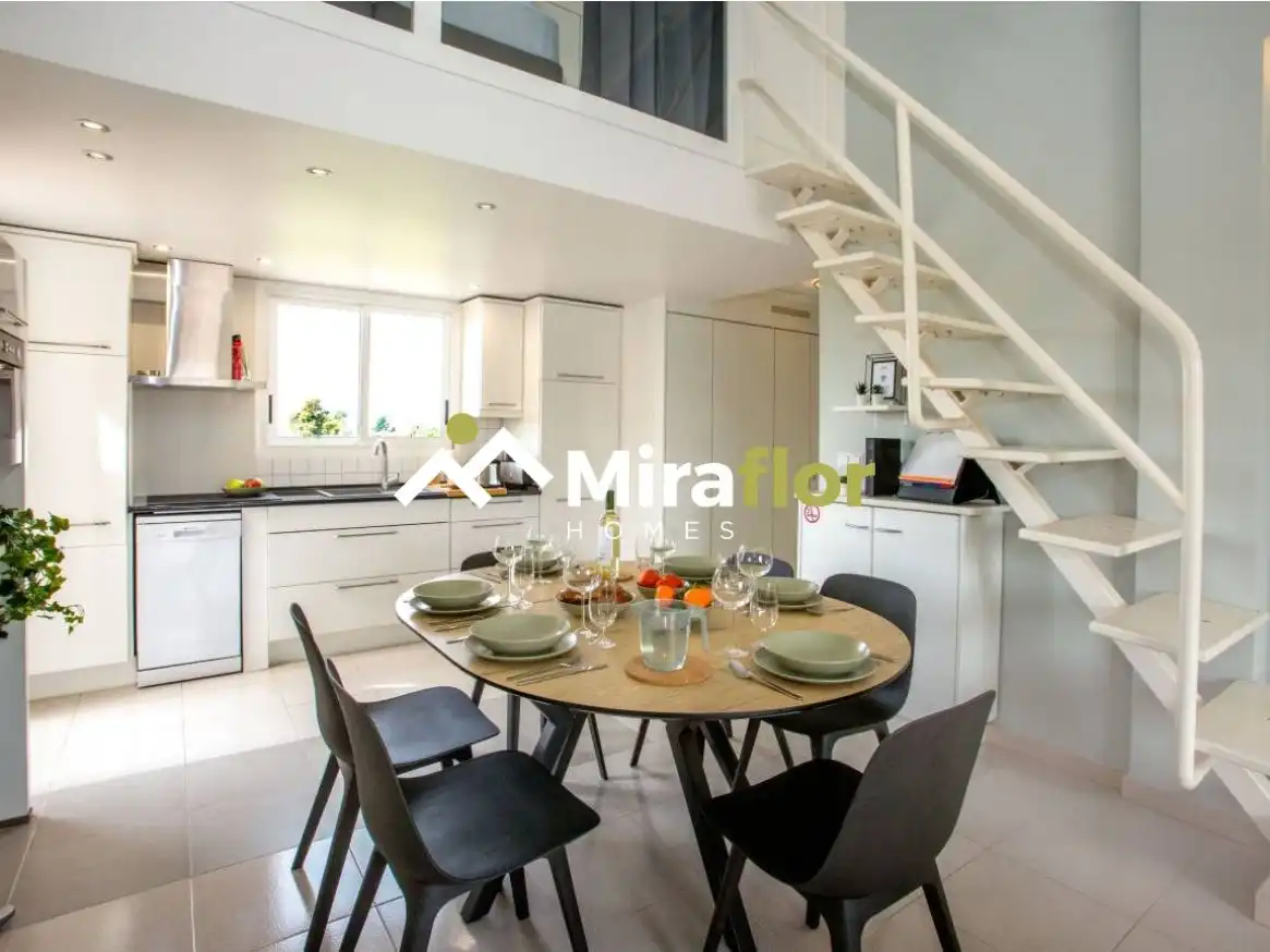 Comedor de Apartamento en venta en Dénia con Aire acondicionado, Terraza y Amueblado