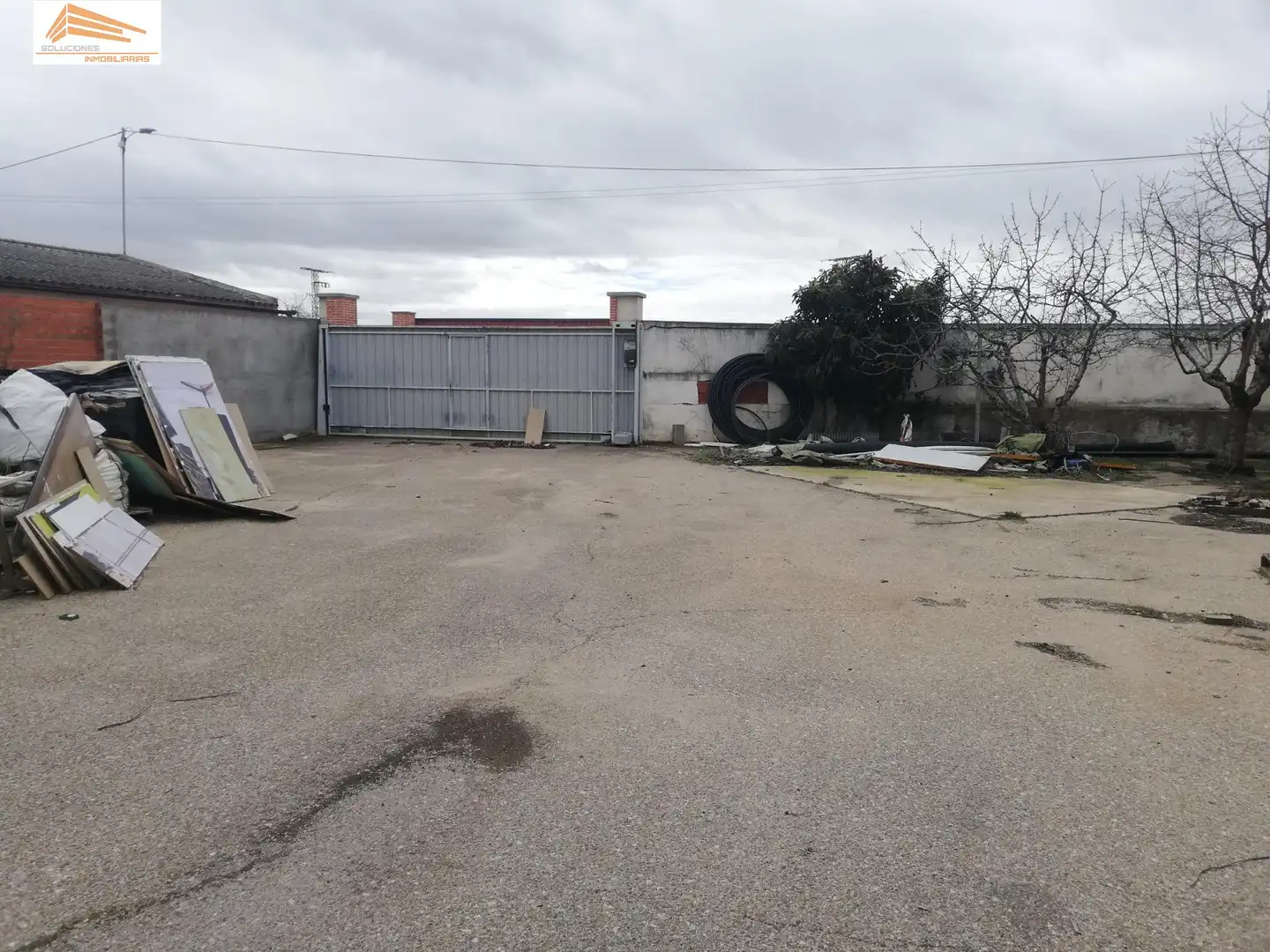 Nave industrial en venta en Pesquera de Duero