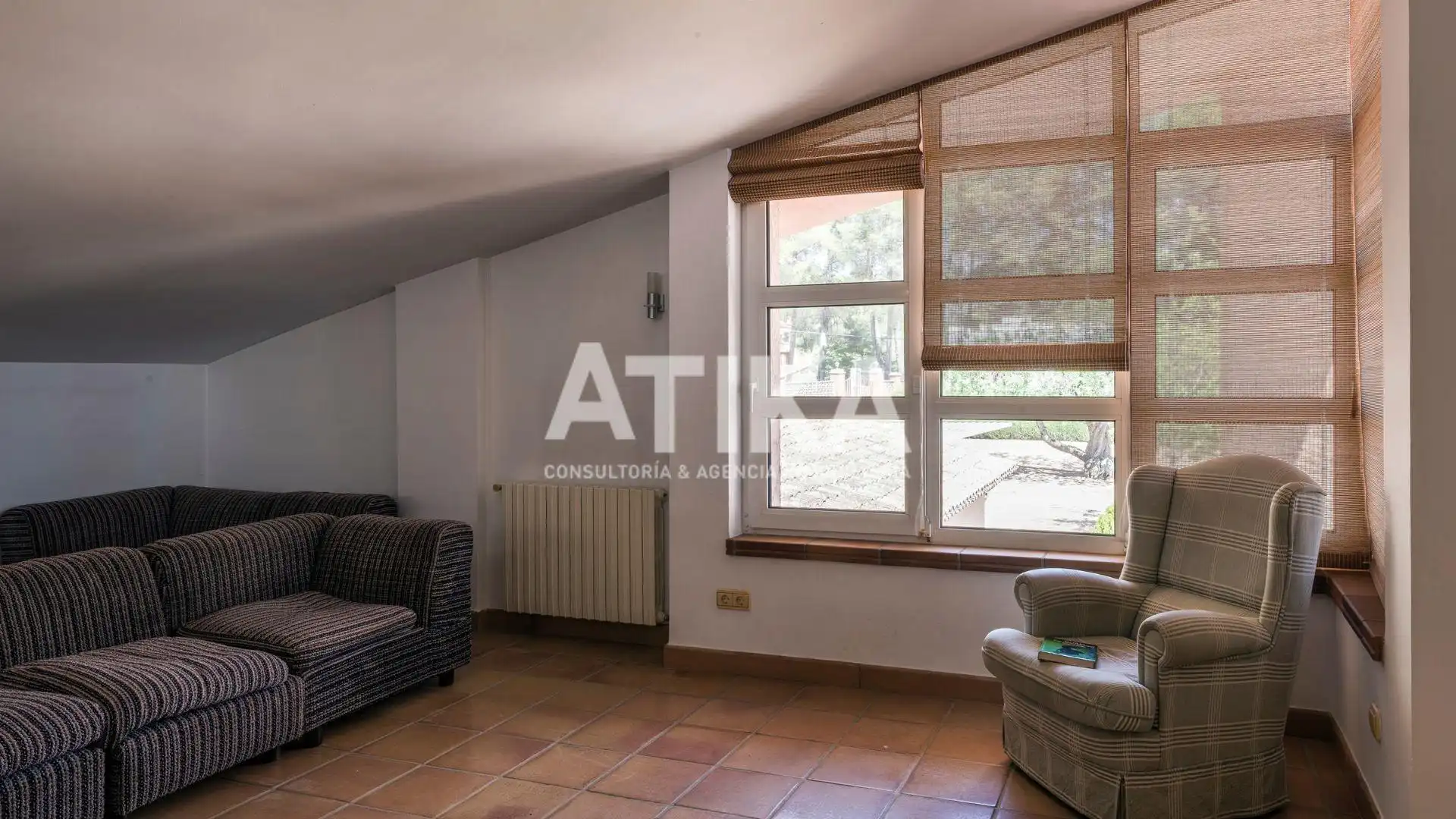 Sala de estar de Casa o chalet en venta en Ontinyent con Calefacción, Terraza y Piscina