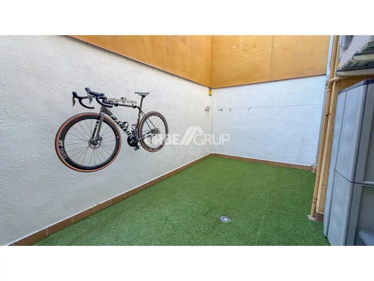 Flat for sale in Terrassa  with Air Conditioner, Heating and Private garden