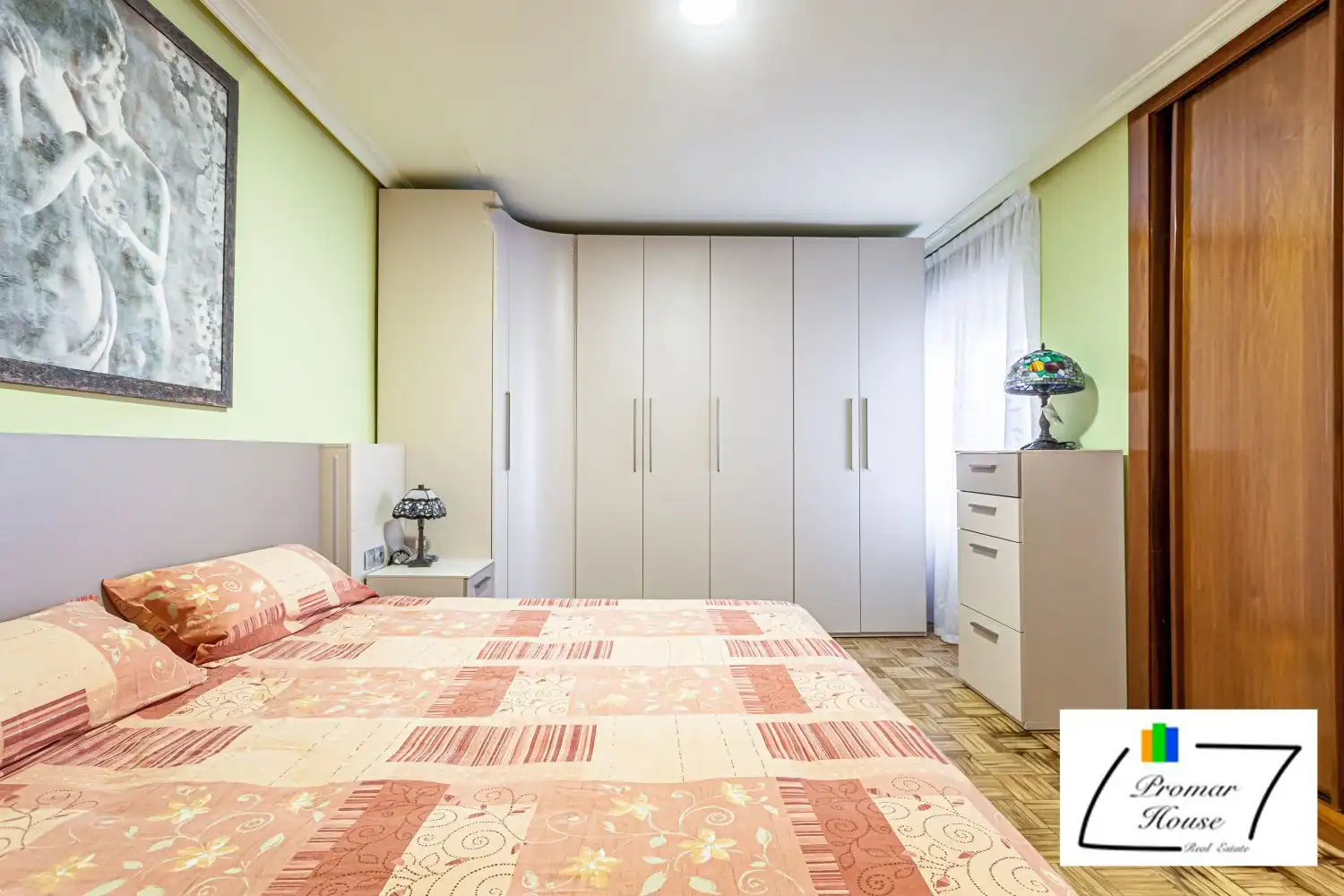 Habitación de Casa o chalet en venta en Ávila con Calefacción, Jardín privado y Terraza