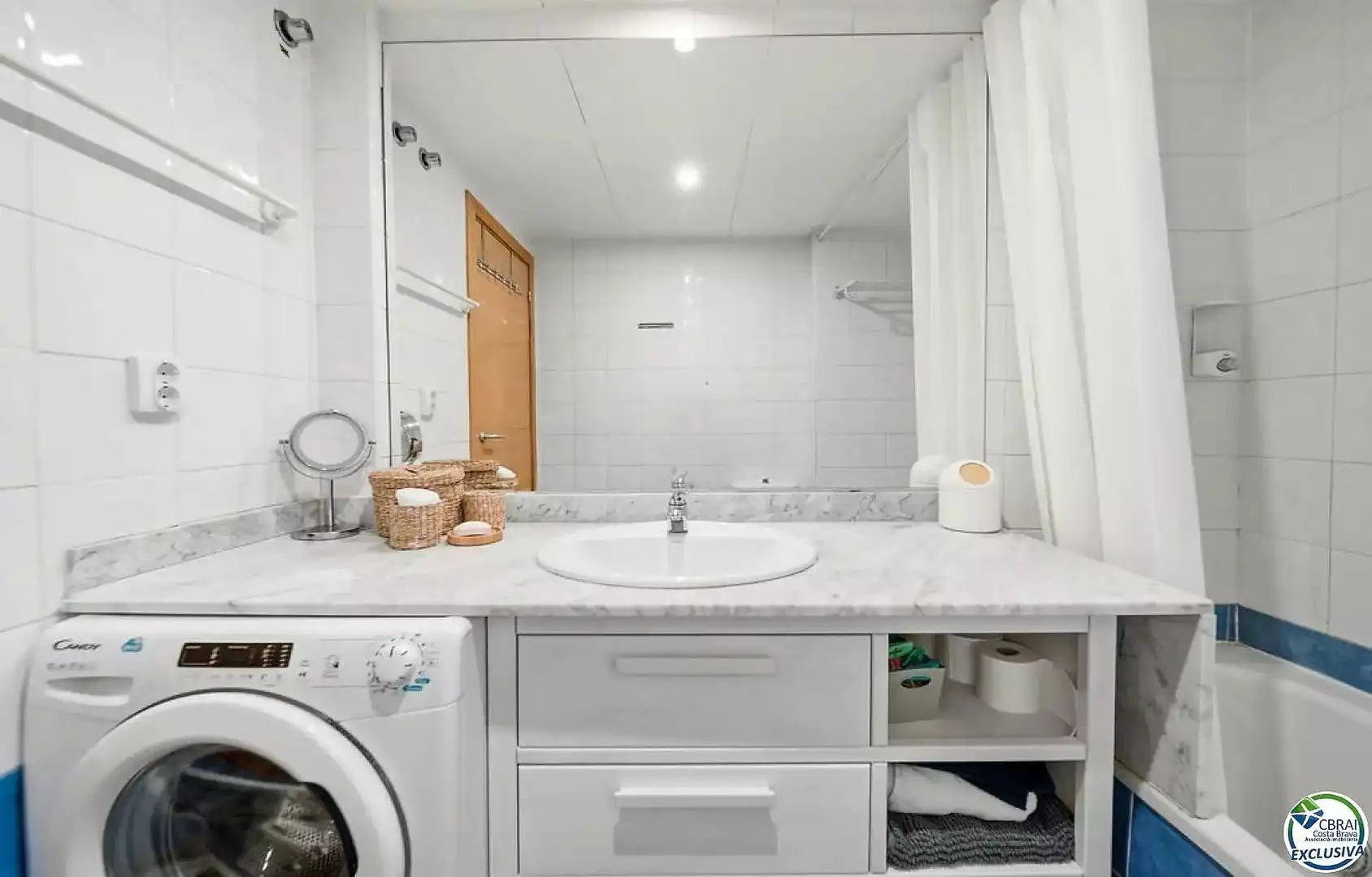 Bathroom of Apartments for sale in Roses  with Air Conditioner, Heating and Terrace