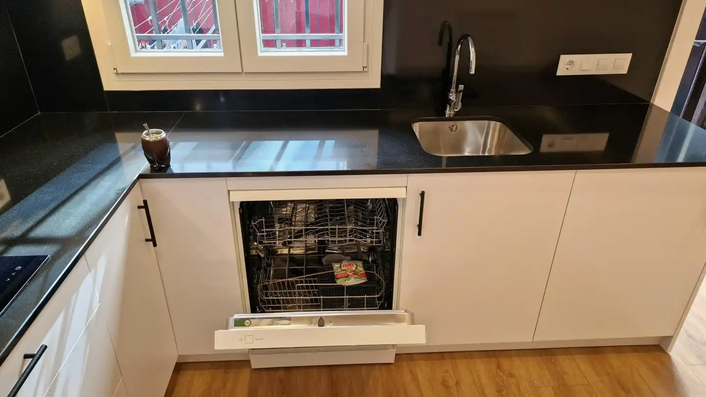 Küche von Wohnung zum Verkauf in Madrid mit Klimaanlage