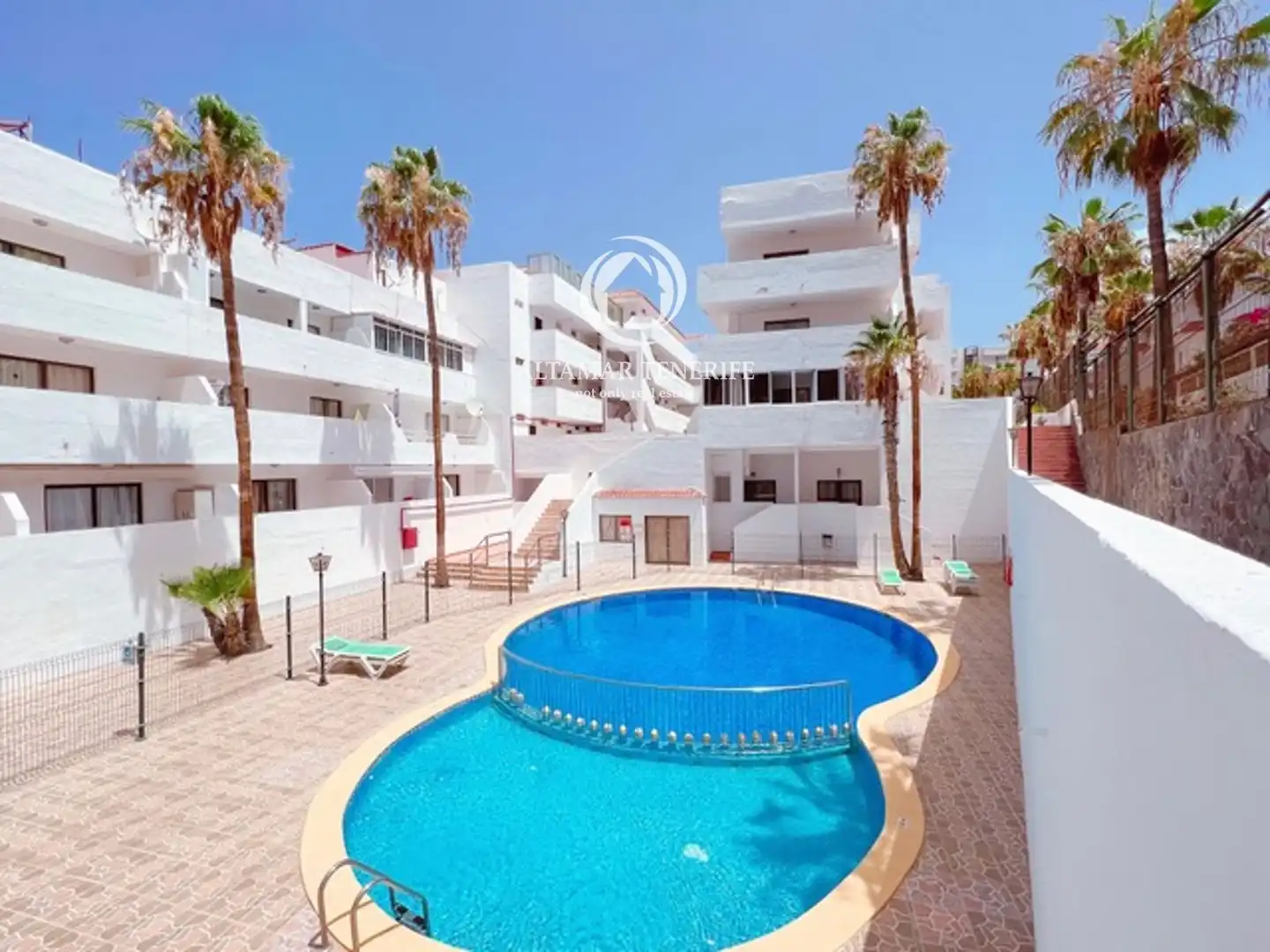 Apartament amb piscina en venda a Santiago Puig, 5