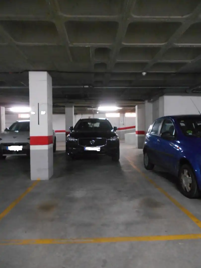 Parking de Piso en venta en Ciudad Real con Calefacción y Balcón