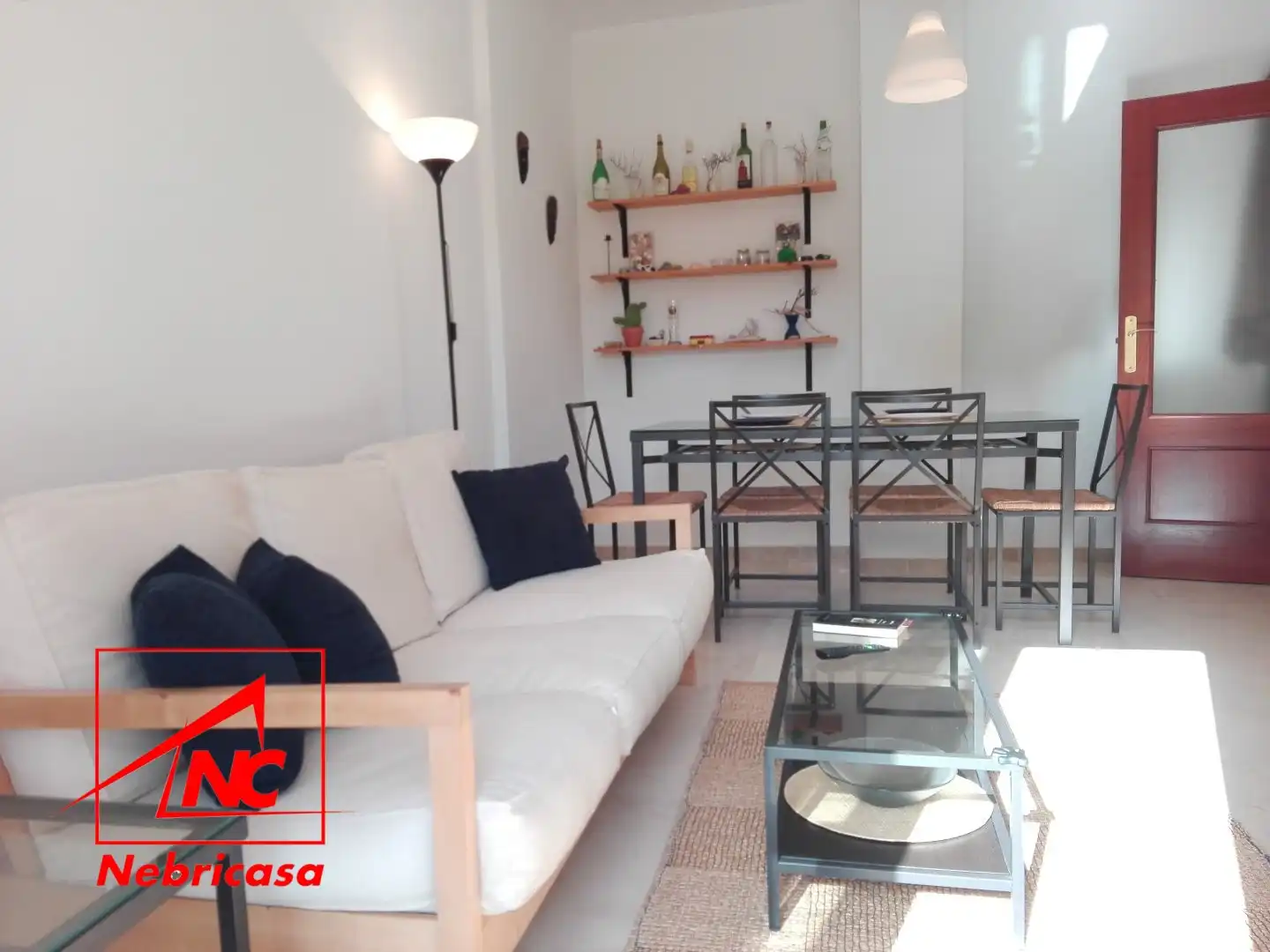 Wohnzimmer von Wohnung zur Miete in Rota mit Terrasse, Schwimmbad und Möbliert