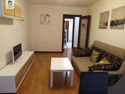 Living room of Flat for sale in Valladolid Capital  with Heating