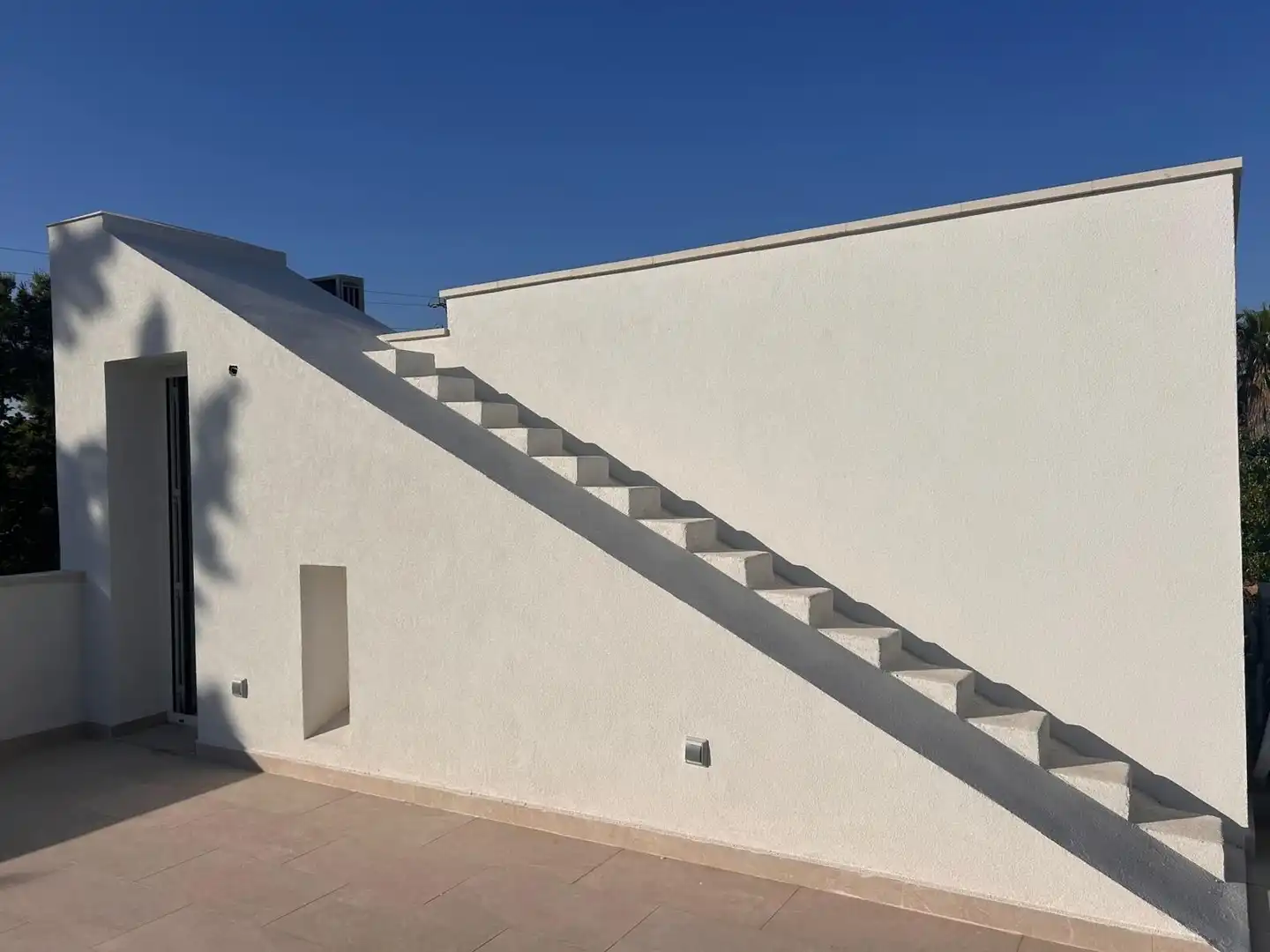Vista exterior de Casa adosada en venta en Sant Pere de Ribes con Aire acondicionado, Calefacción y Jardín privado
