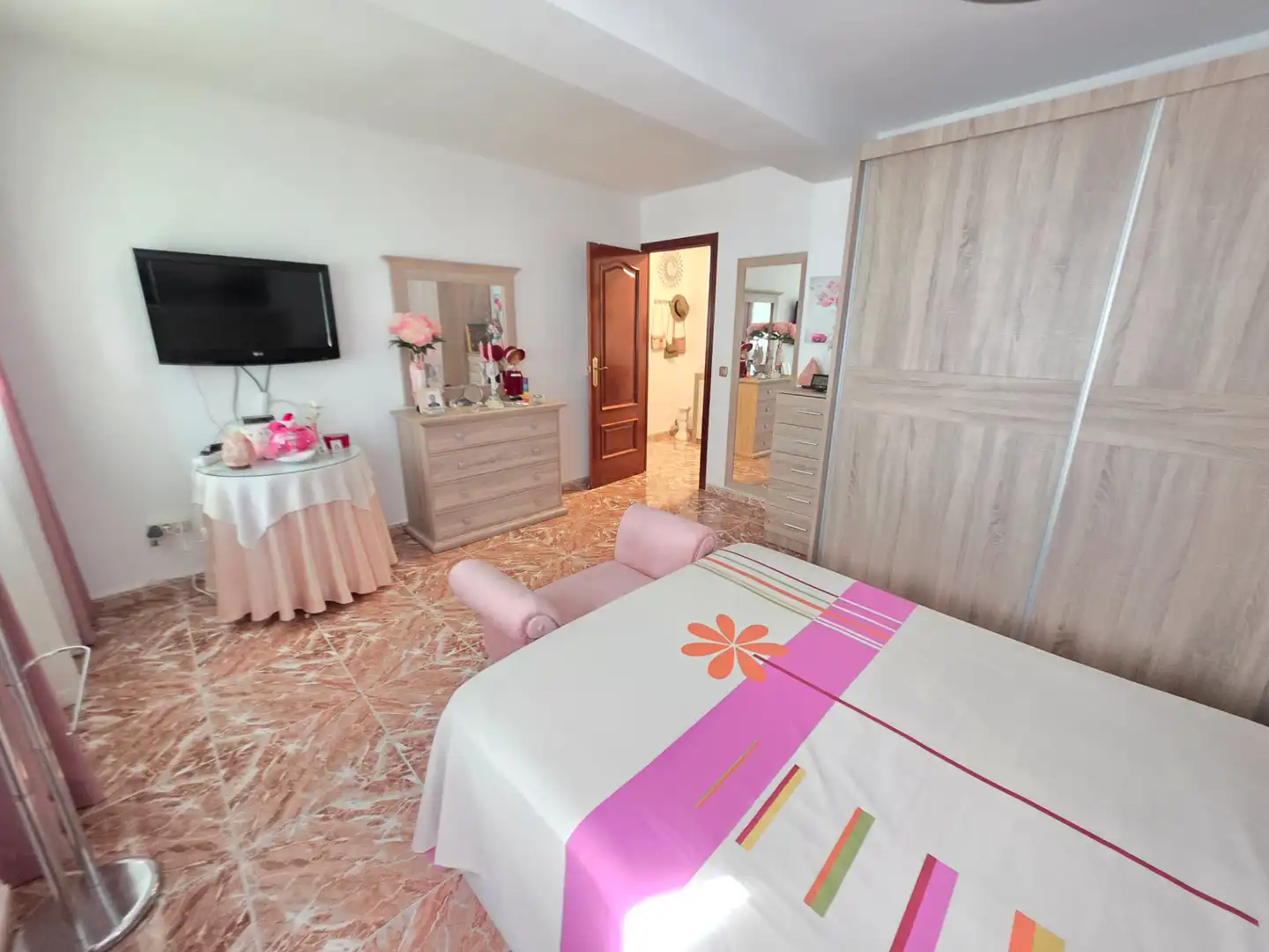 Piso con ascensor en venta en Calle Pintor Hermenegildo Lanz, imagen 8