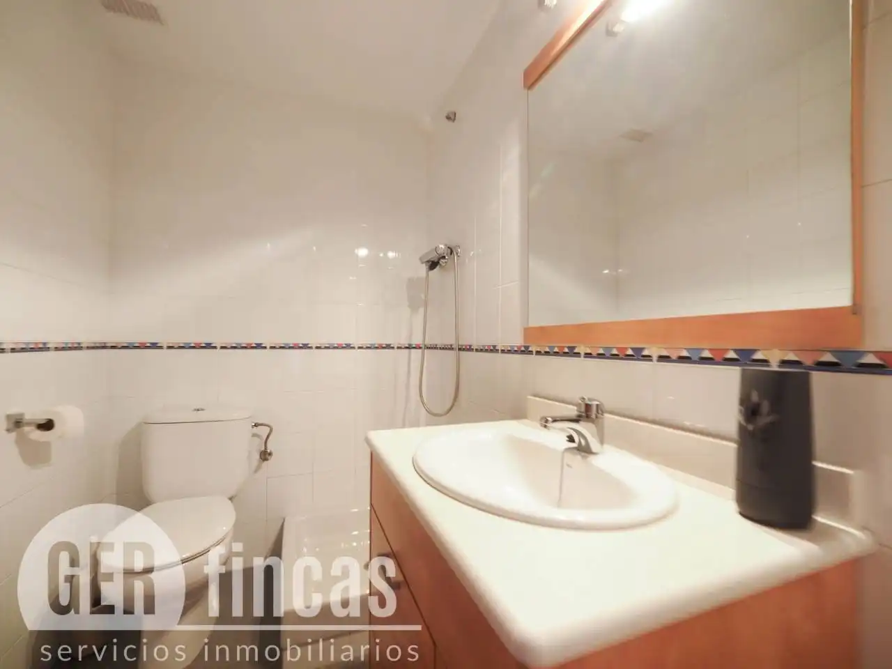 Baño de Piso en venta en Terrassa con Aire acondicionado, Calefacción y Balcón