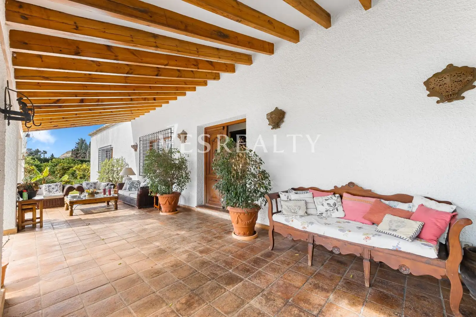 Vista exterior de Casa o xalet en venda en Alicante / Alacant amb Calefacció, Jardí privat i Terrassa