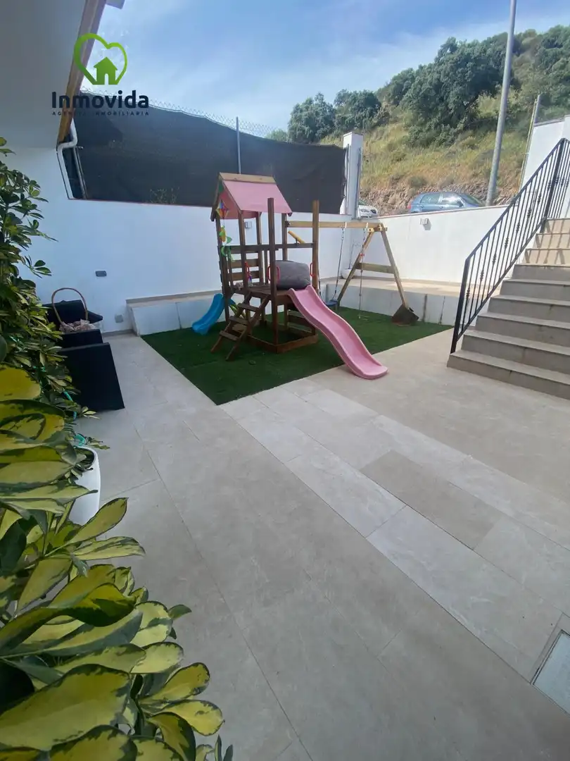 Terrassa de Casa o xalet en venda en  Córdoba Capital amb Terrassa, Traster i Piscina