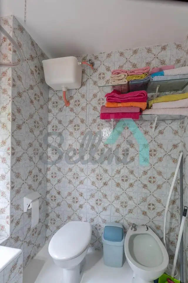 Badezimmer von Wohnung zur Miete in Castrillón mit Heizung, Parkett und Terrasse