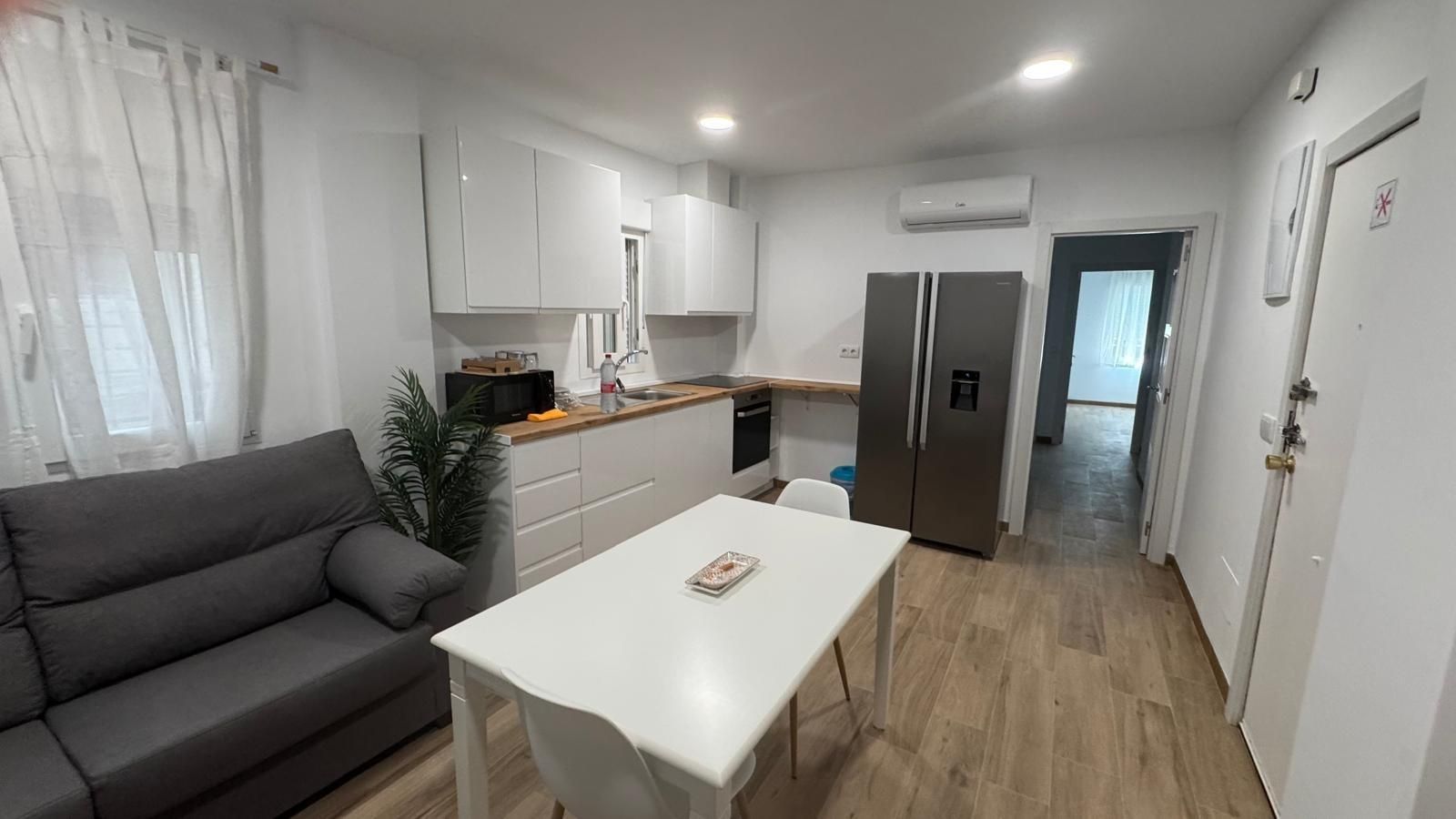 Kitchen of Flat to rent in  Córdoba Capital