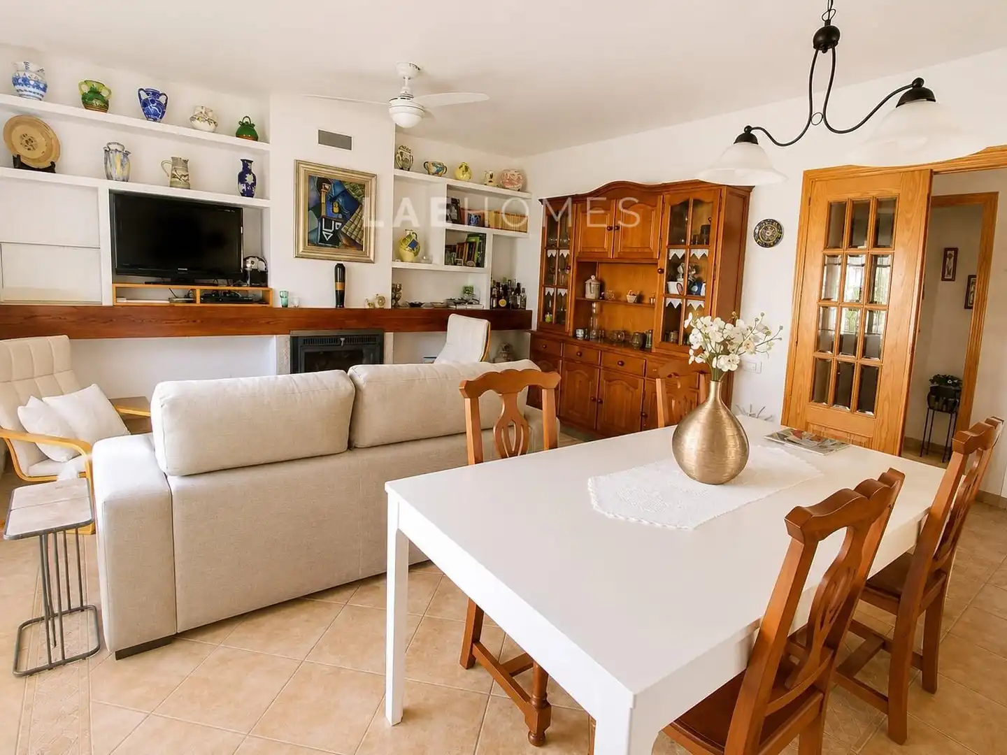 Casa aparellada amb terrassa en venda a Heliópolis, imagen 5