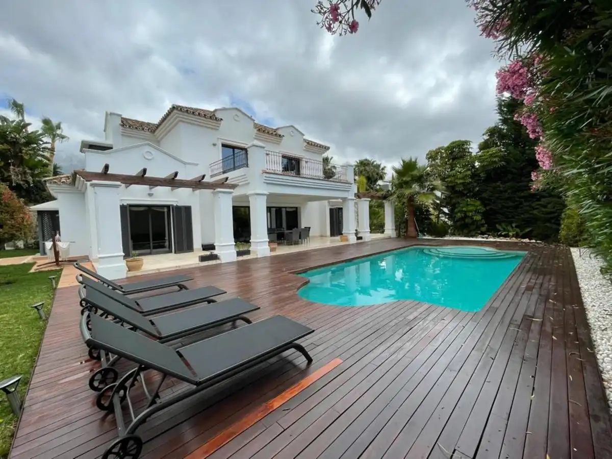 Villa mit Pool zur Miete in Milla de Oro, imagen 2
