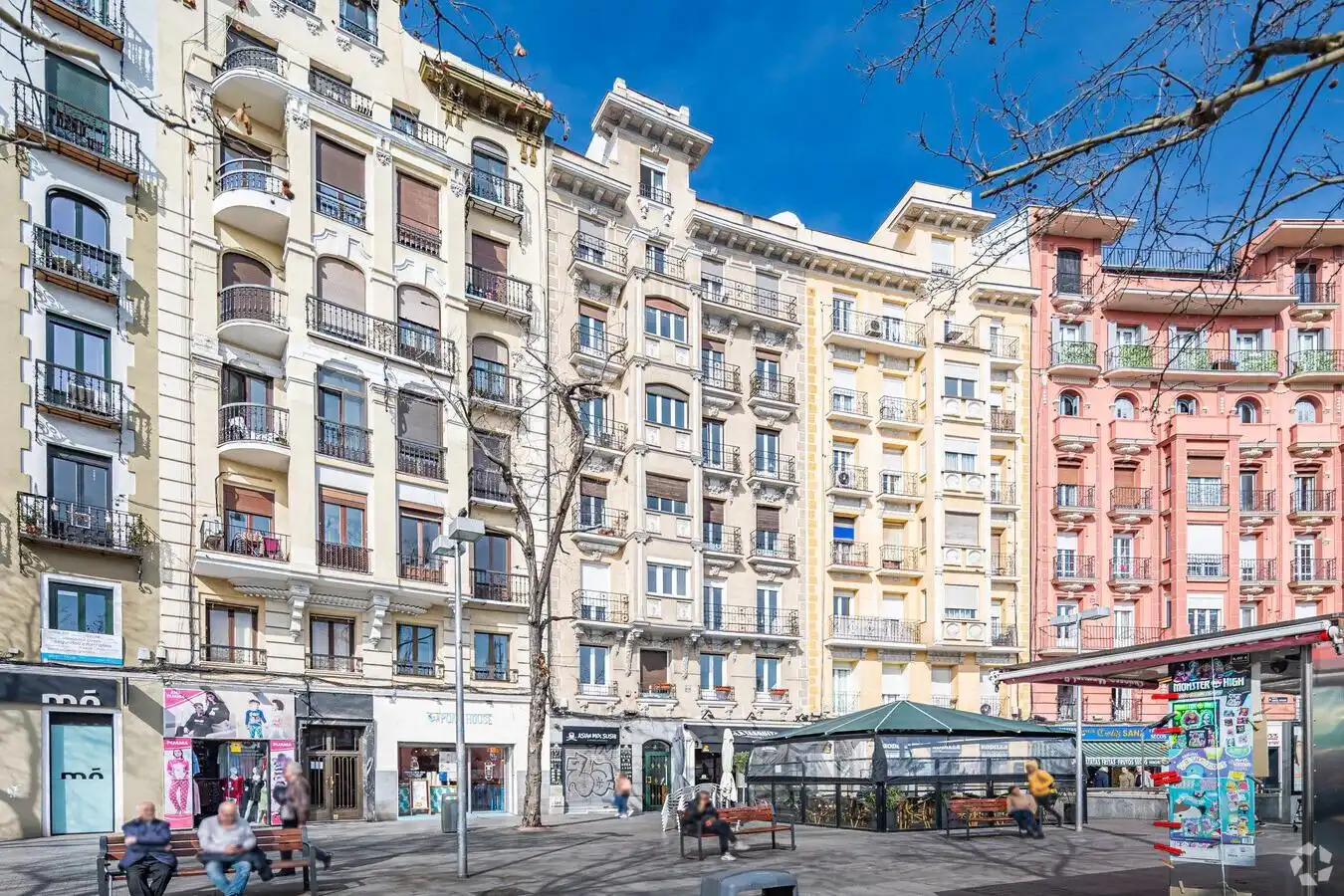 Vista exterior de Piso en venta en Madrid con Aire acondicionado y Calefacción