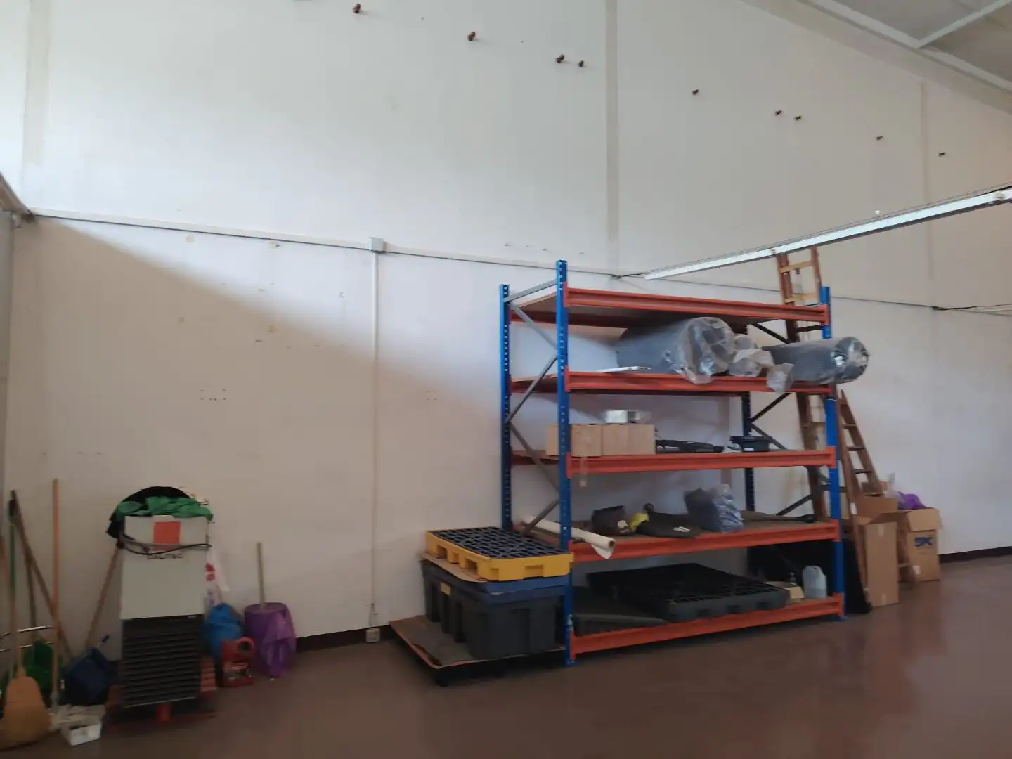 Office for rent in Bergara  with Air Conditioner and Heating