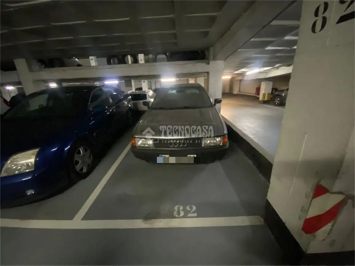 Parking de Piso en venta en Bilbao 