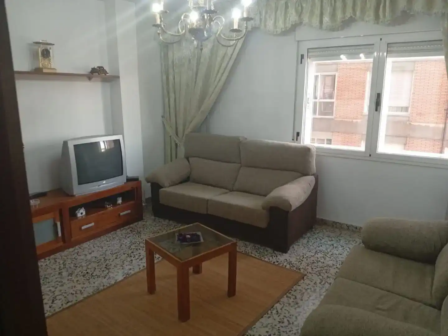 Sala d'estar de Pis en venda en Ponferrada amb Traster i Moblat