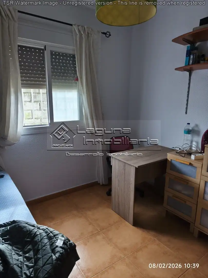 Dormitori de Casa o xalet en venda en Chiclana de la Frontera amb Jardí privat, Piscina i Moblat
