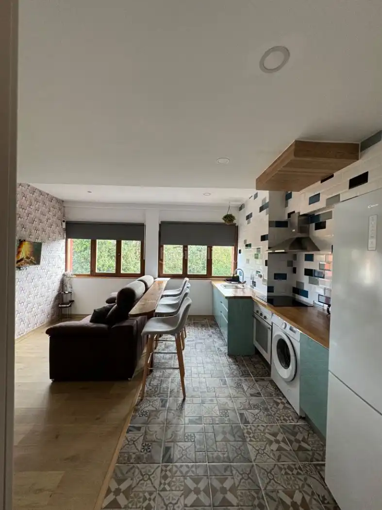 Penthouse zur Miete in Calle Nemesio Sobrino 6