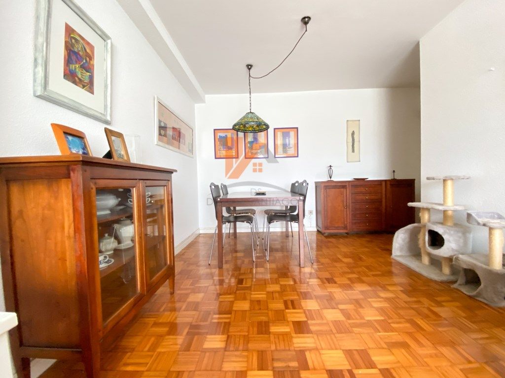 Dining room of Flat for sale in Santiago de Compostela   with Oven