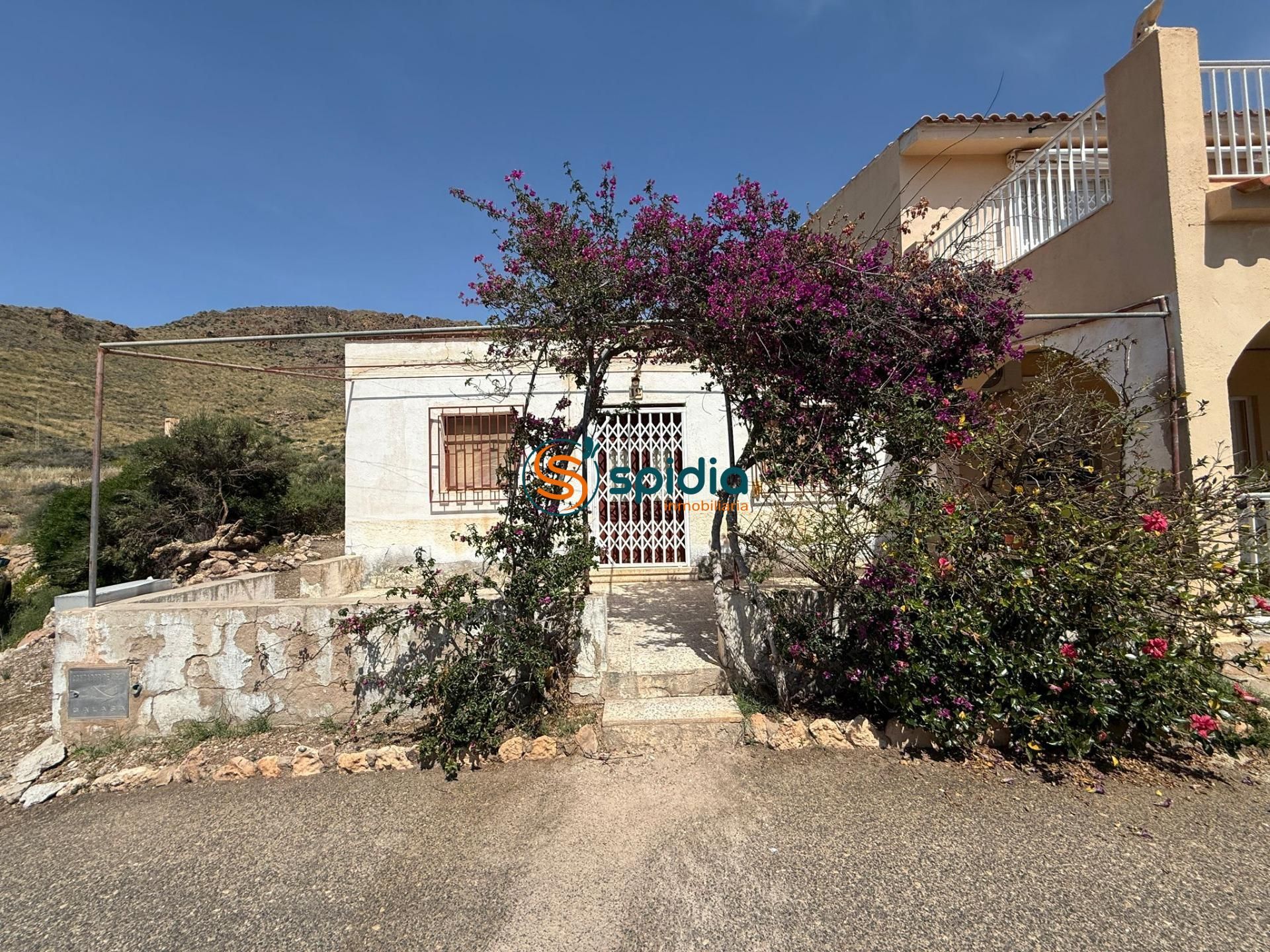 Vista exterior de Finca rústica en venda en Pulpí amb Jardí privat
