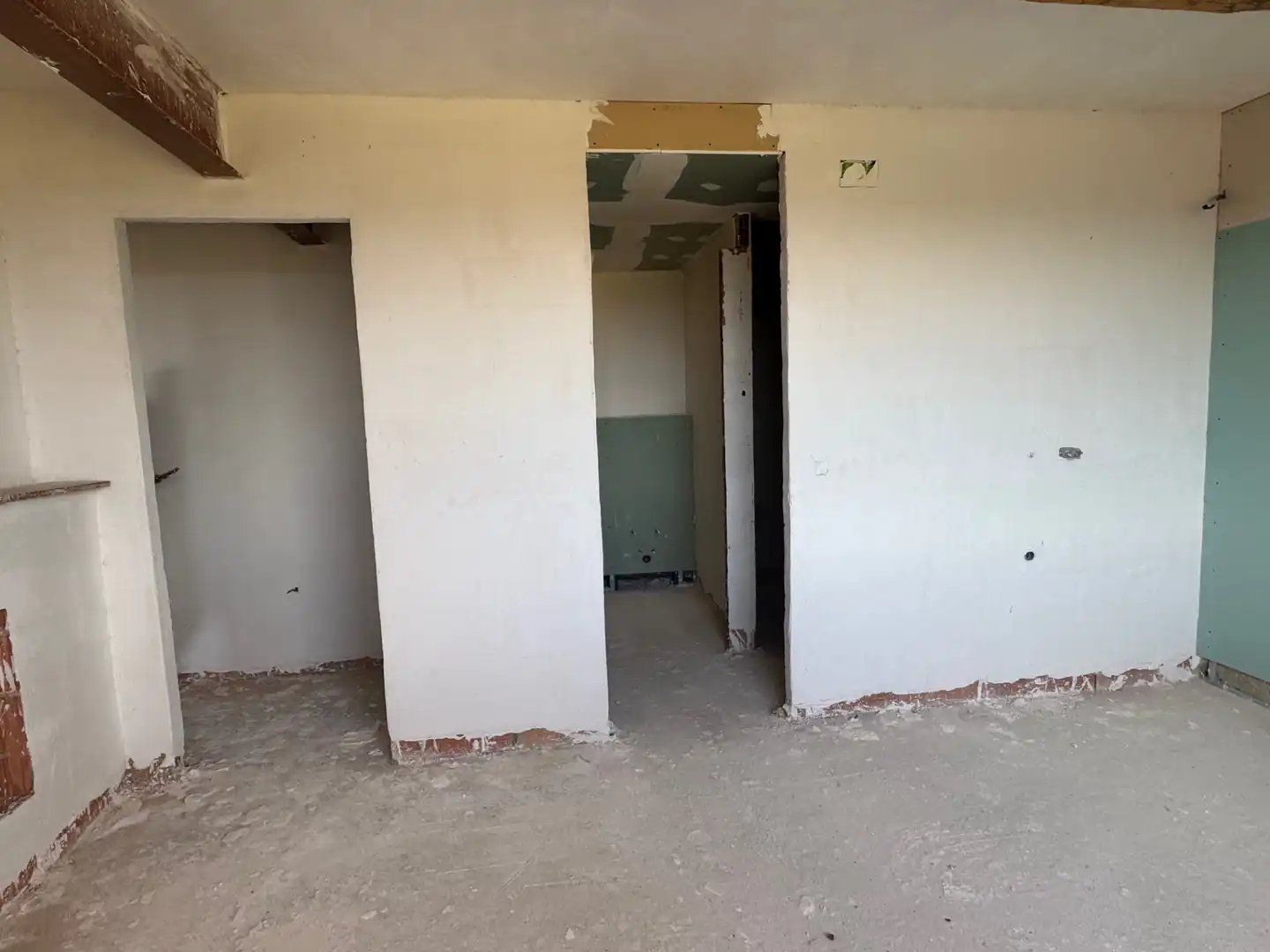 Detached homes for sale in Calaceite  with Private garden and Balcony