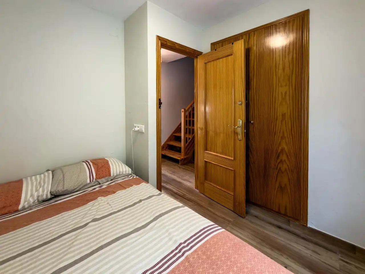 Bedroom of Houses for sale in Relleu  with Swimming Pool
