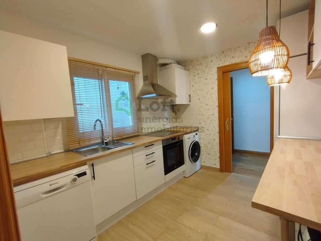 Kitchen of Flat to rent in Badajoz Capital  with Air Conditioner