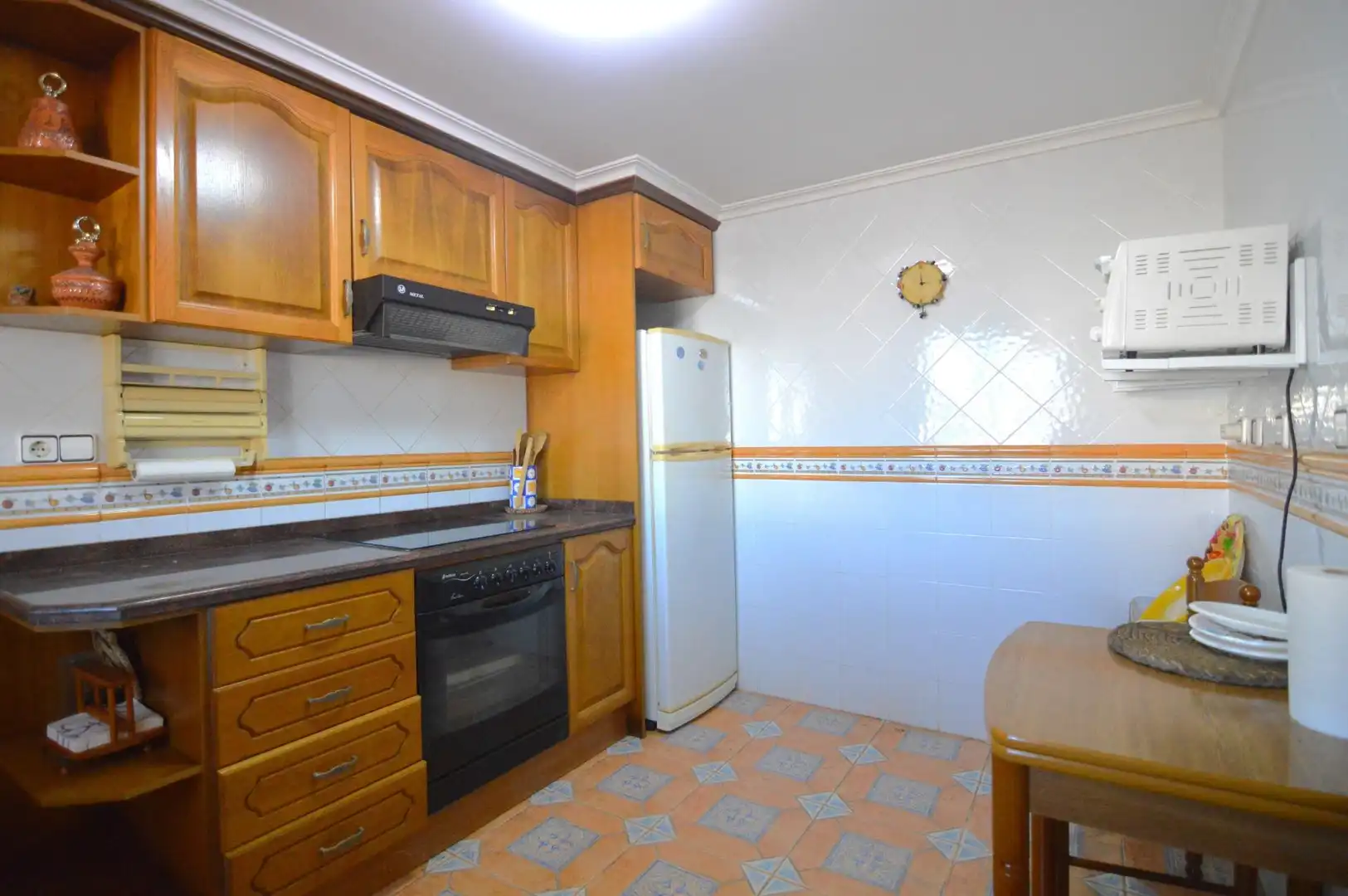 Cocina de Casa adosada en venta en Cullera con Jardín privado, Terraza y Amueblado