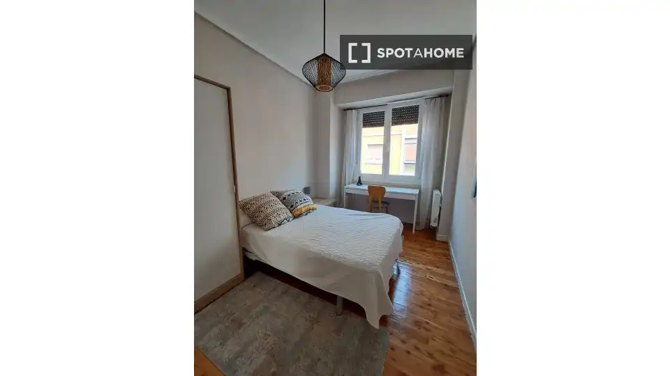 Habitación en Iralabarri