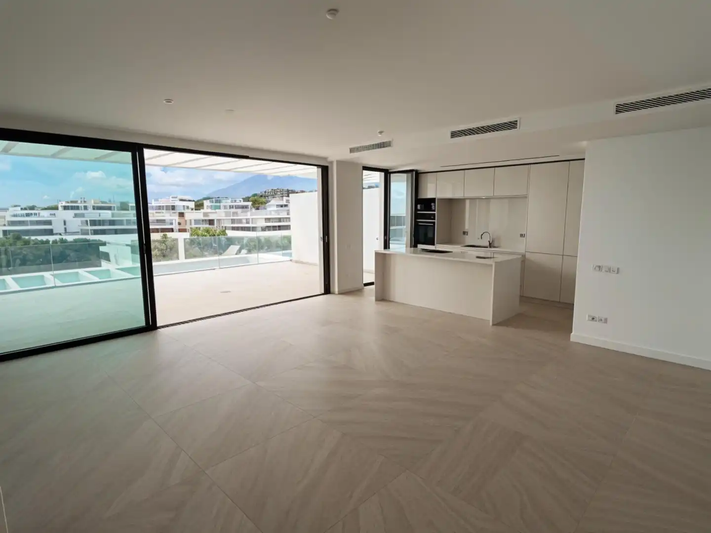 Terrassa de Apartament en venda en Marbella amb Aire condicionat, Terrassa i Traster