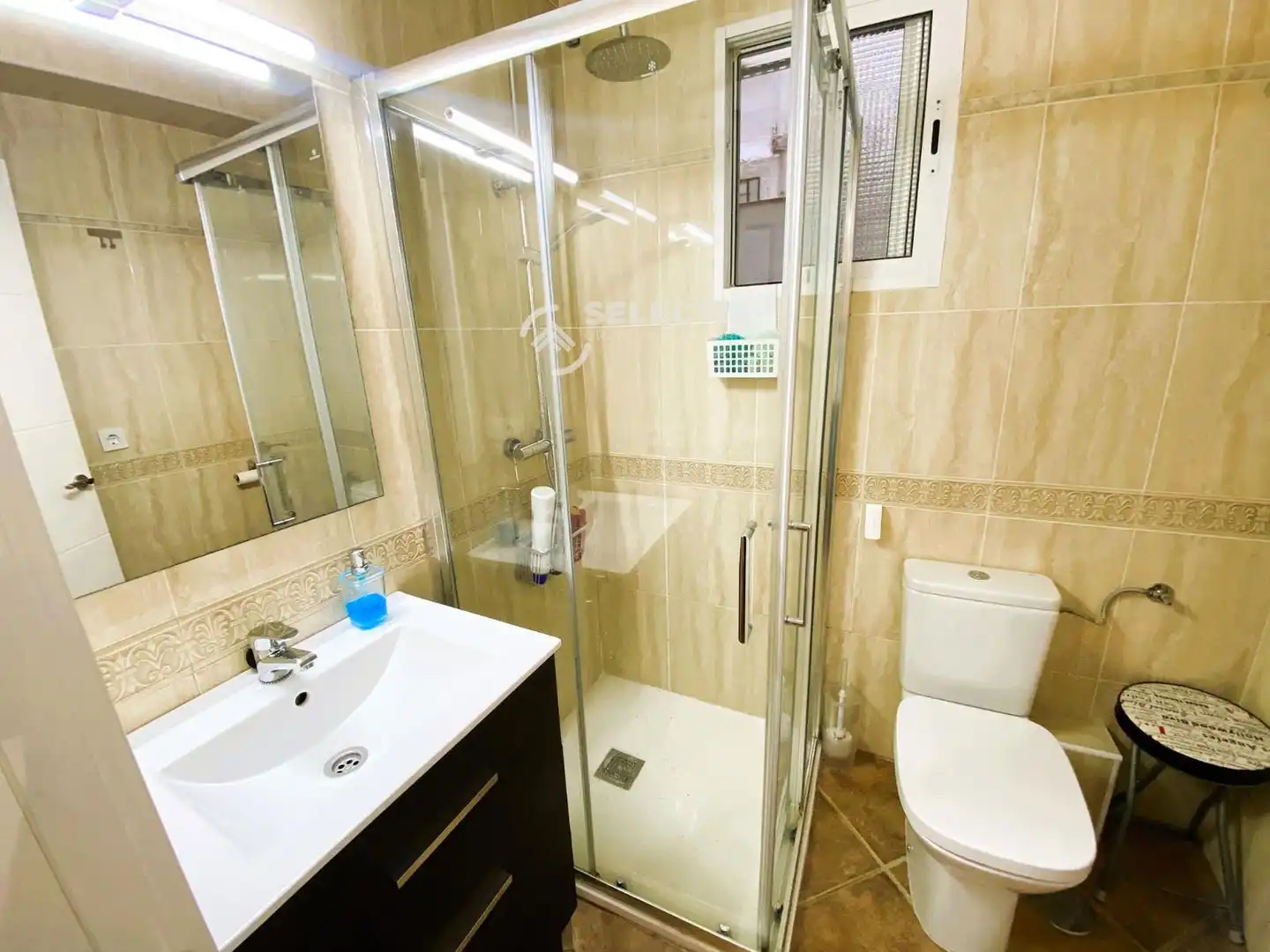 Baño de Piso en venta en Huelva con Aire acondicionado, Terraza y Balcón