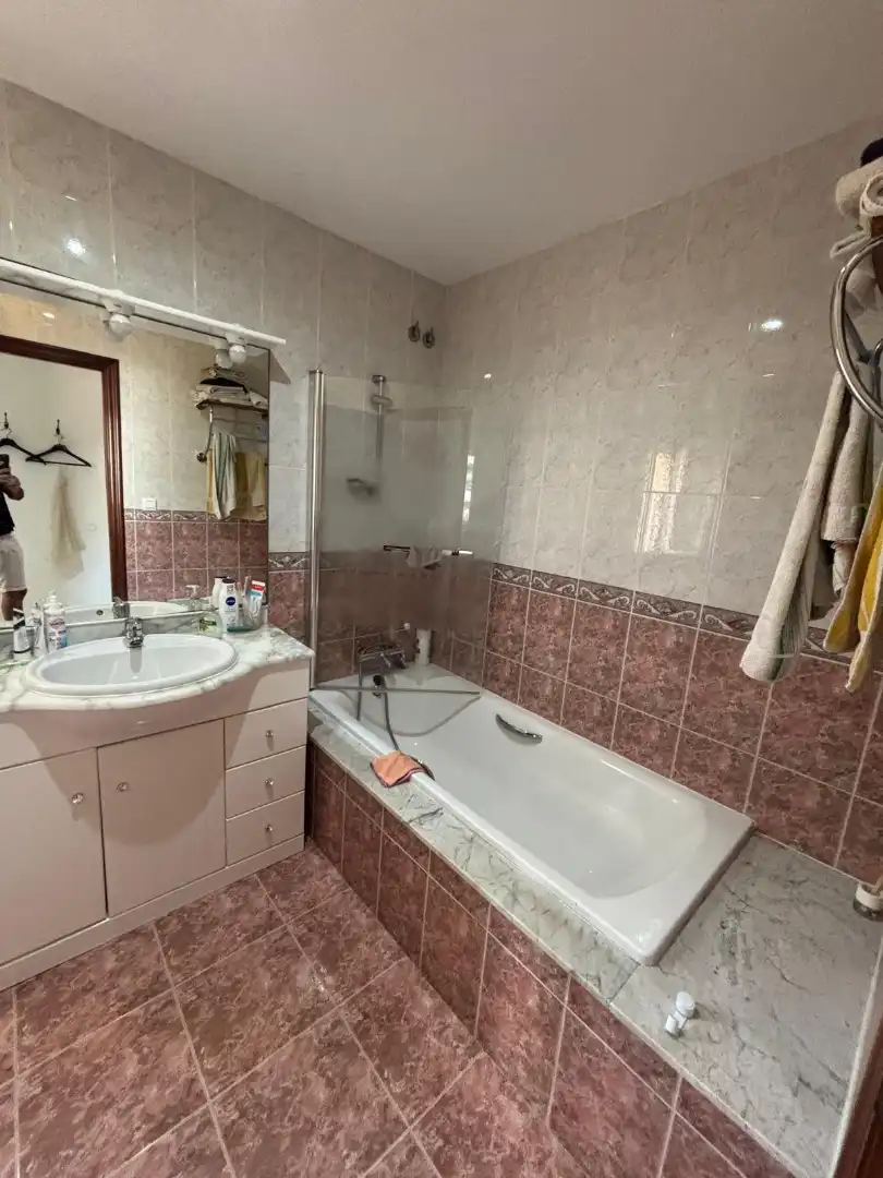 Baño de Finca rústica en venta en Ginestar con Jardín privado, Trastero y Piscina