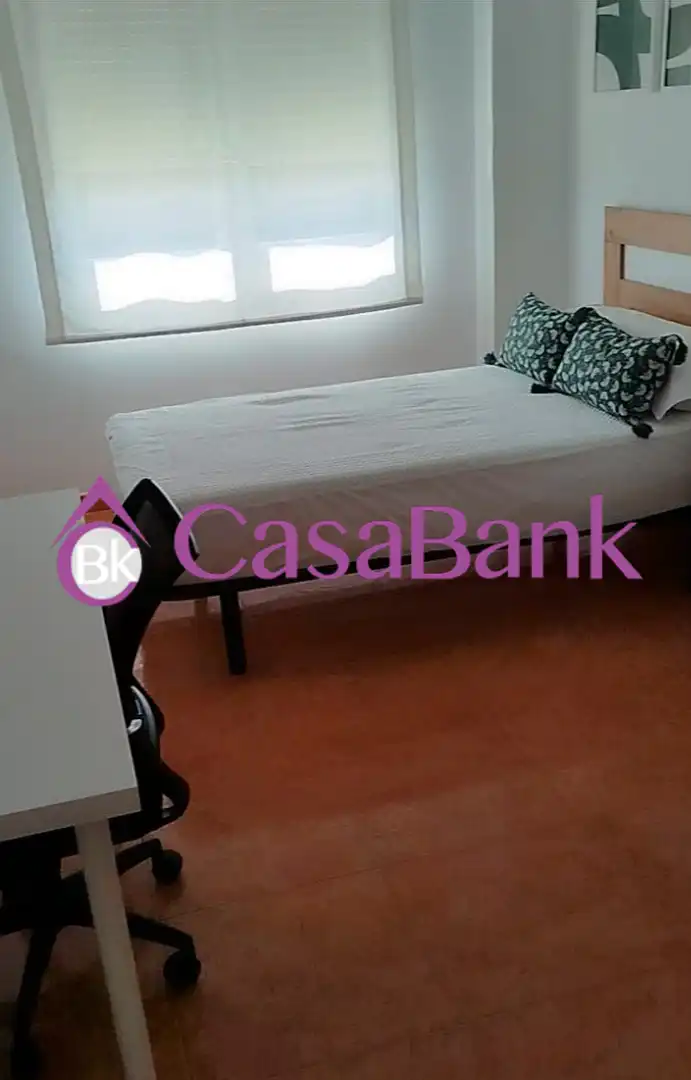 Schlafzimmer von Wohnung zur Miete in Córdoba mit Klimaanlage, Terrasse und Möbliert