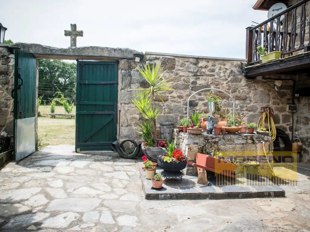 Local en venta en O Páramo